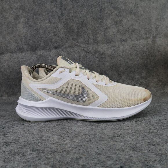 Nike Shoes Womens 7.5 Athletic Sneaker Downshifter 10 Running Sport Active White - Picture 2 of 12